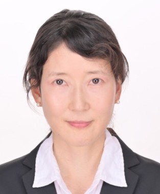 山本先生顔写真